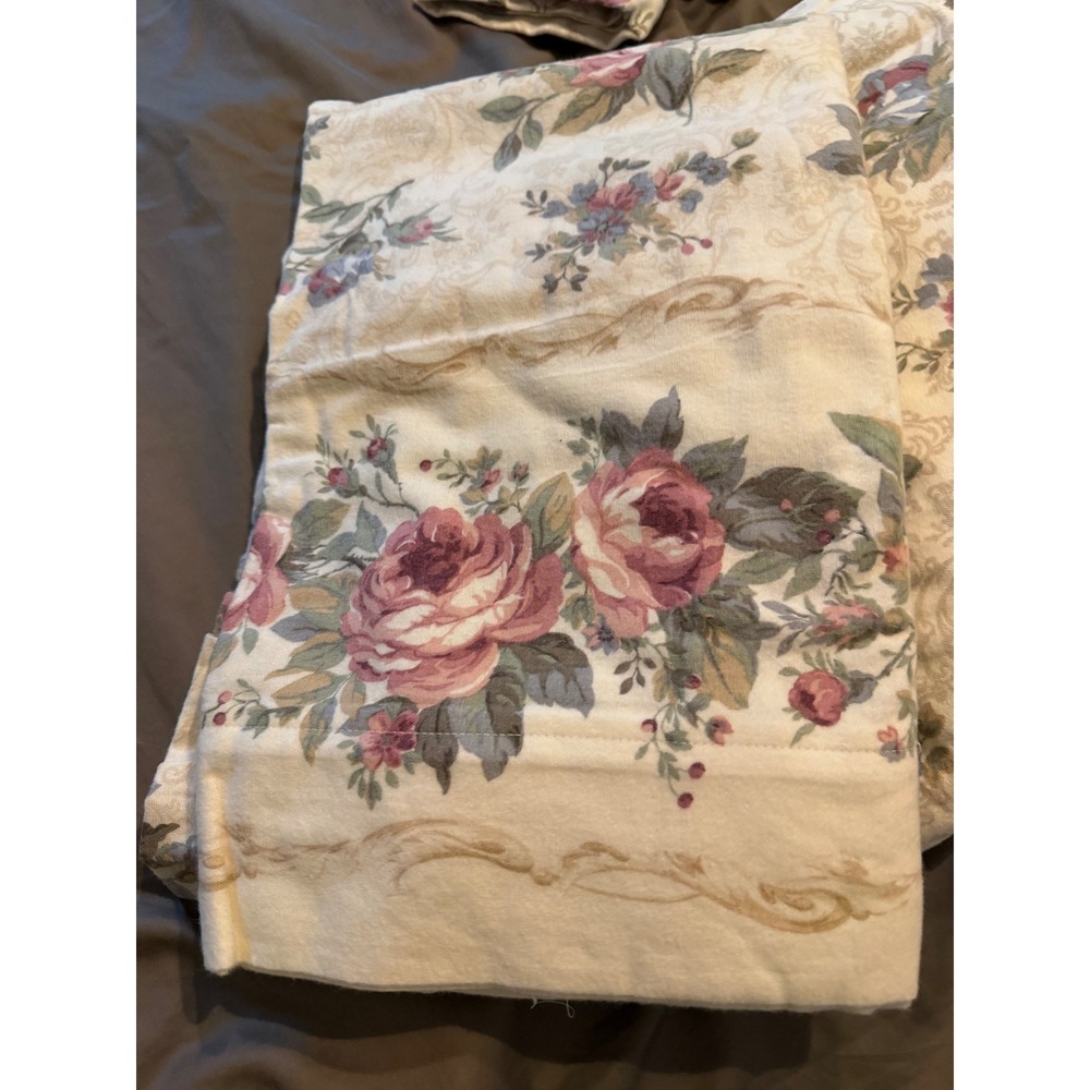WestPoint Stevens Full Flannel Sheet Set 100% Cotton Floral Rose Cottagecore NEW - Picture 6 of 8